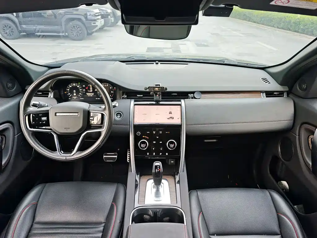 Land Rover Discovery Sport — миниатюра 7