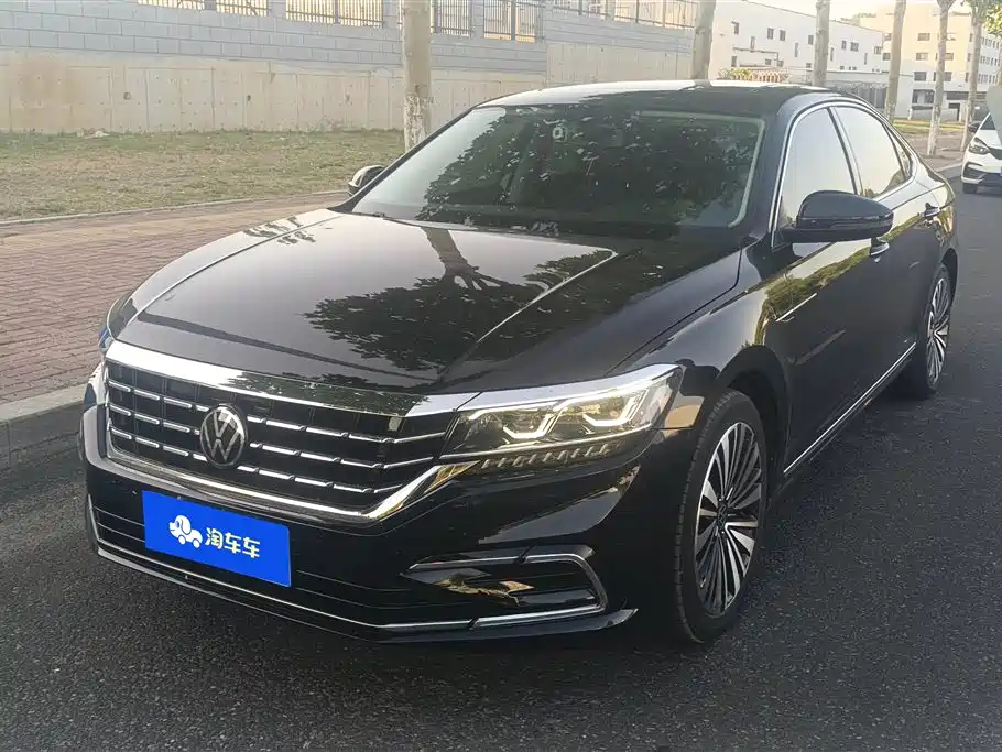 Volkswagen Passat 2021
