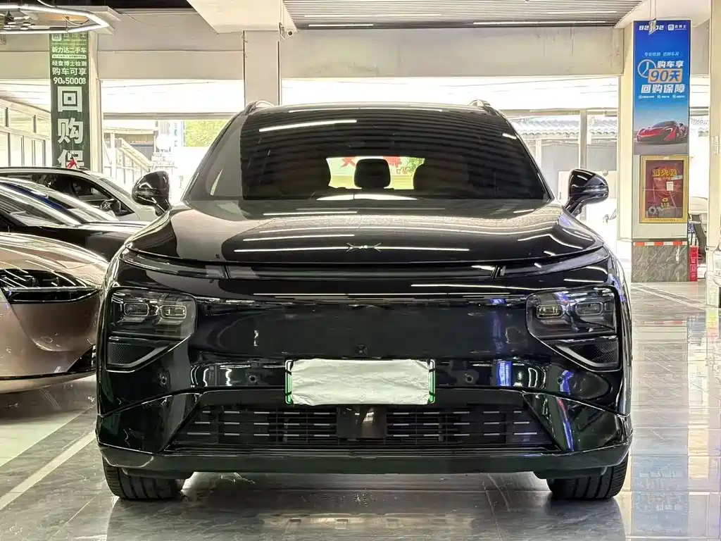 XPeng G9 — миниатюра 2