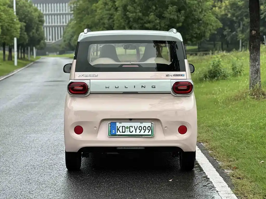 Wuling MINIEV — миниатюра 17