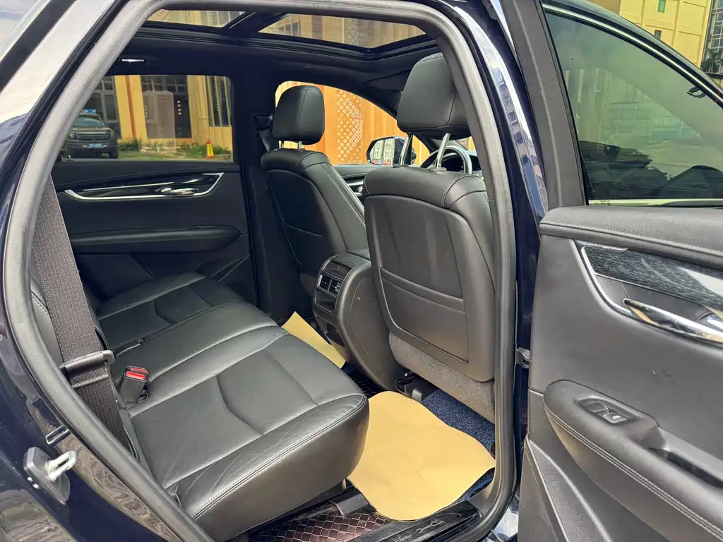 Cadillac XT5 — миниатюра 13