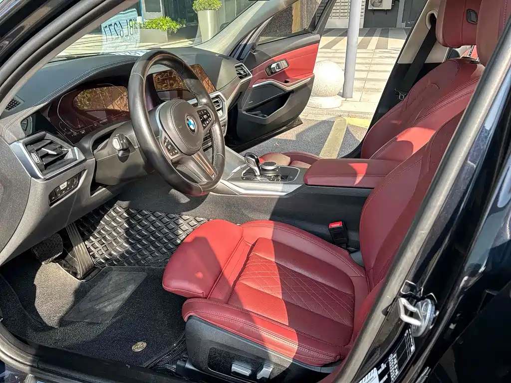 BMW 3 Series — миниатюра 4