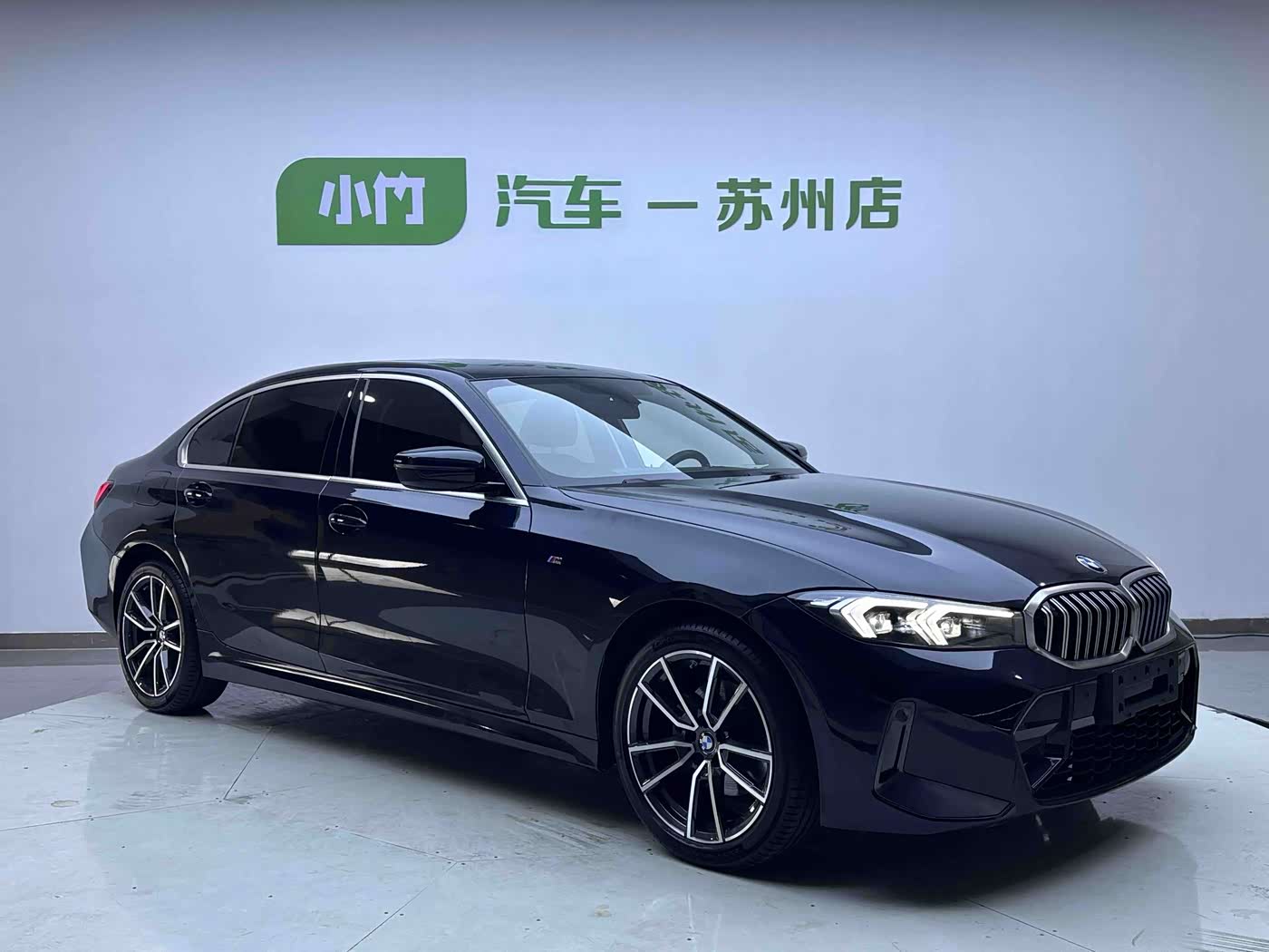 BMW 3 Series 2.0 л 2023 г. Чёрный, пробег 16000 км