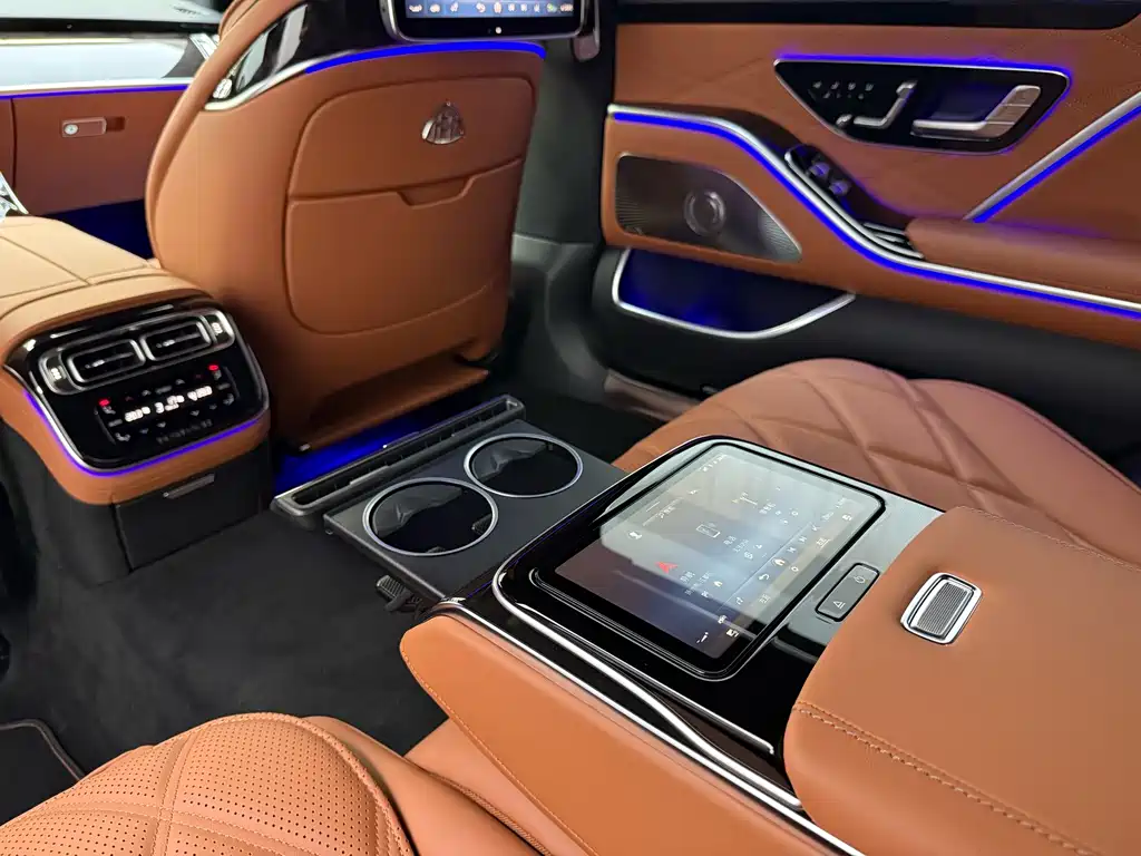 Mercedes-Benz S-Class — миниатюра 11