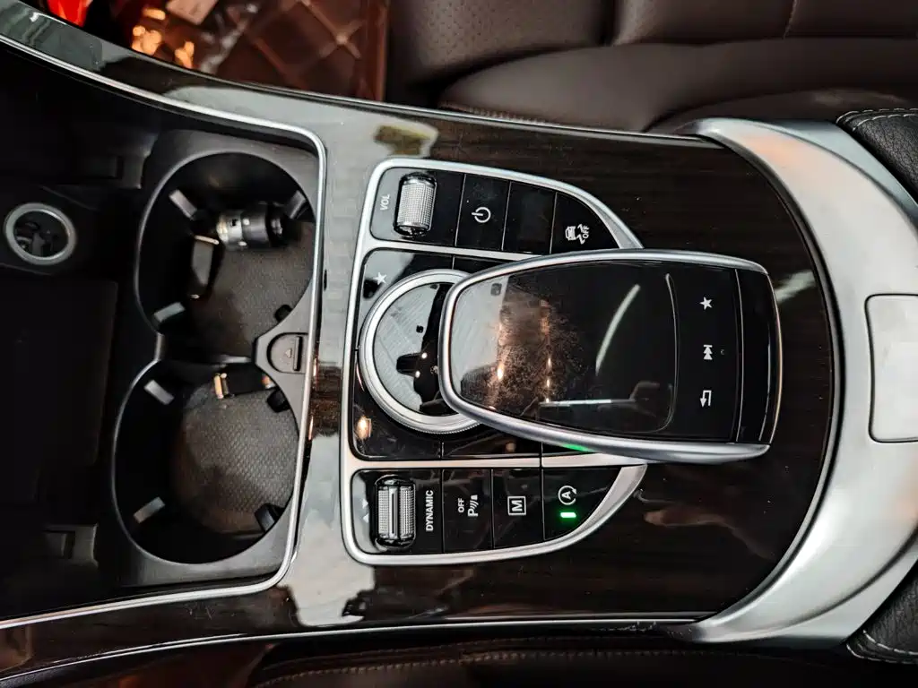 Mercedes-Benz GLC — миниатюра 11