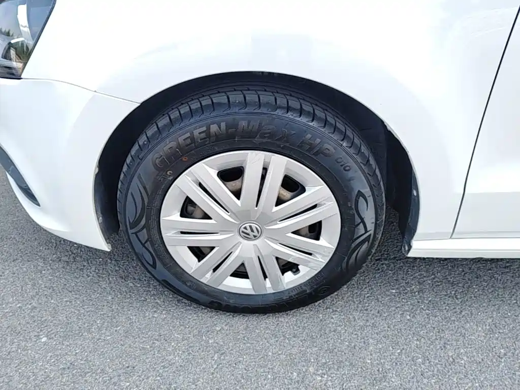 Volkswagen Polo — миниатюра 23