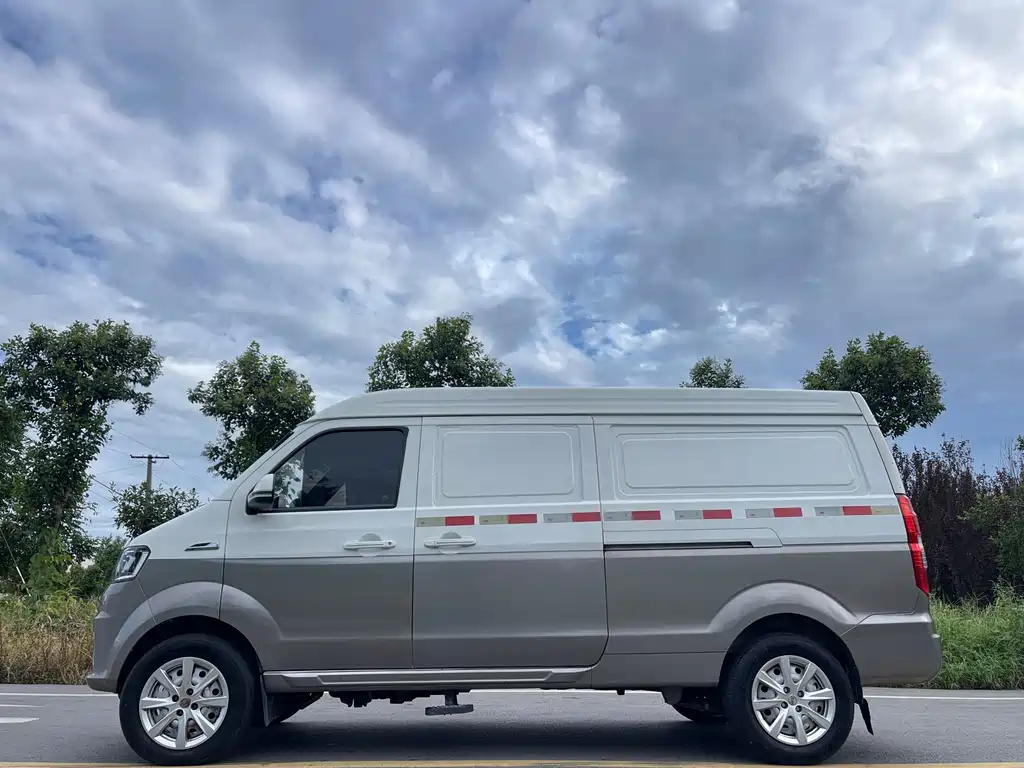 Jinbei Hiace S — миниатюра 4