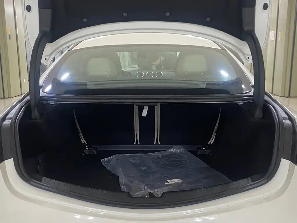 Mercedes-Benz CLE — миниатюра 11