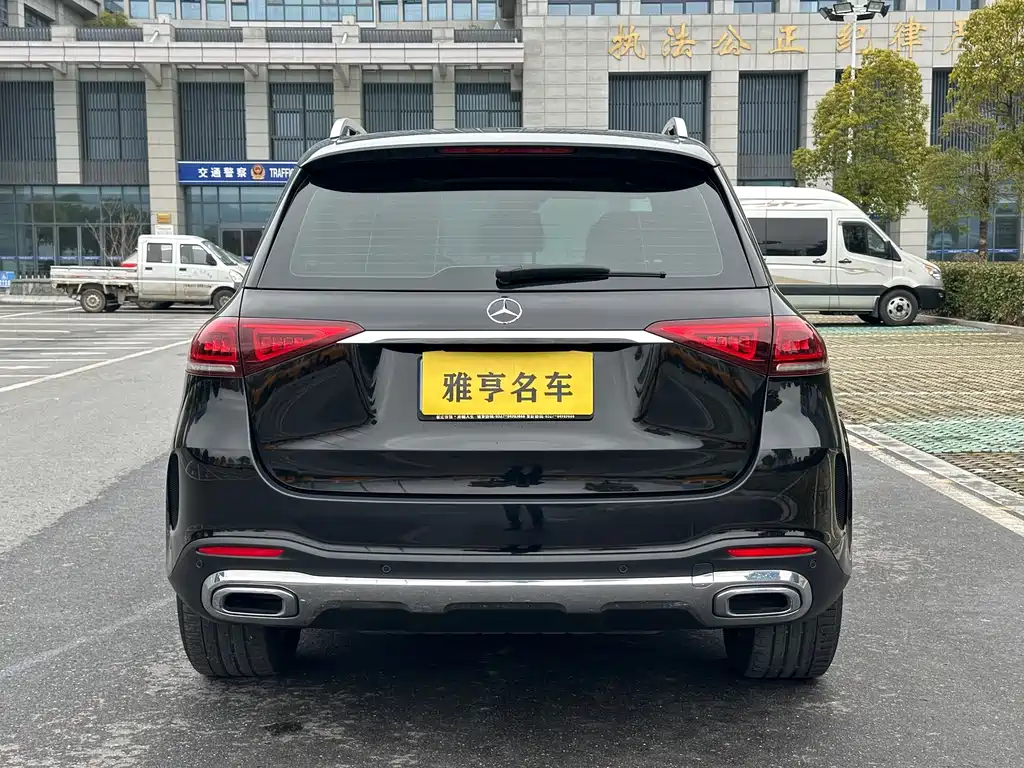 MERCEDES-BENZ GLE