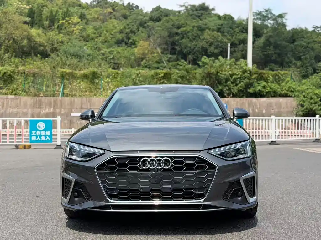 Audi A4L — миниатюра 2