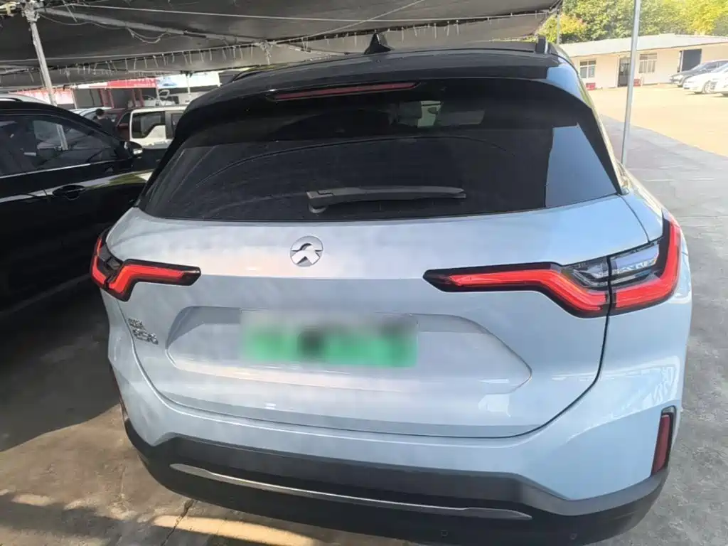 NIO ES6 — миниатюра 6