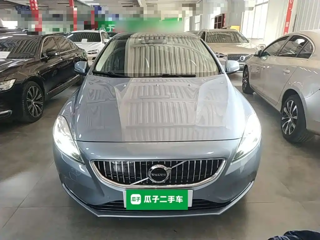 Volvo V40 — миниатюра 3