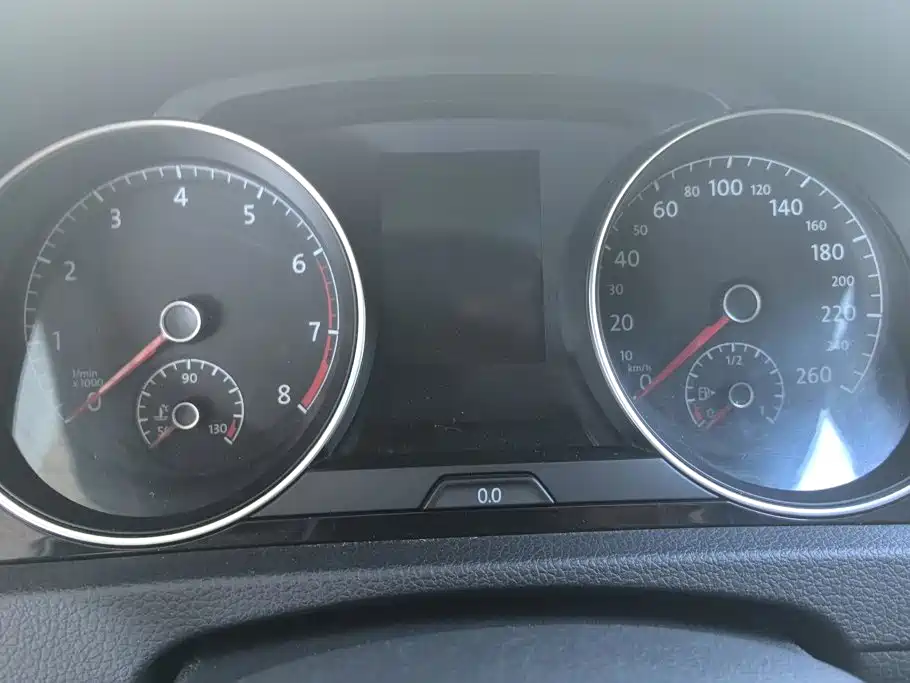 Volkswagen Golf — миниатюра 14