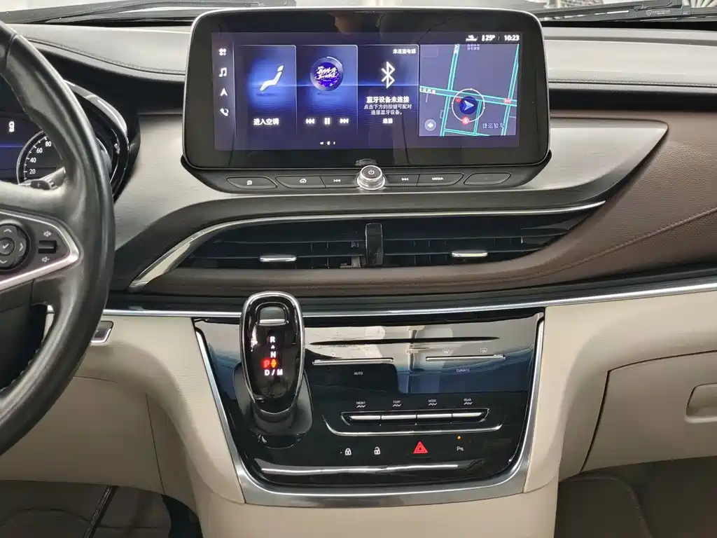 Buick GL8 — миниатюра 13