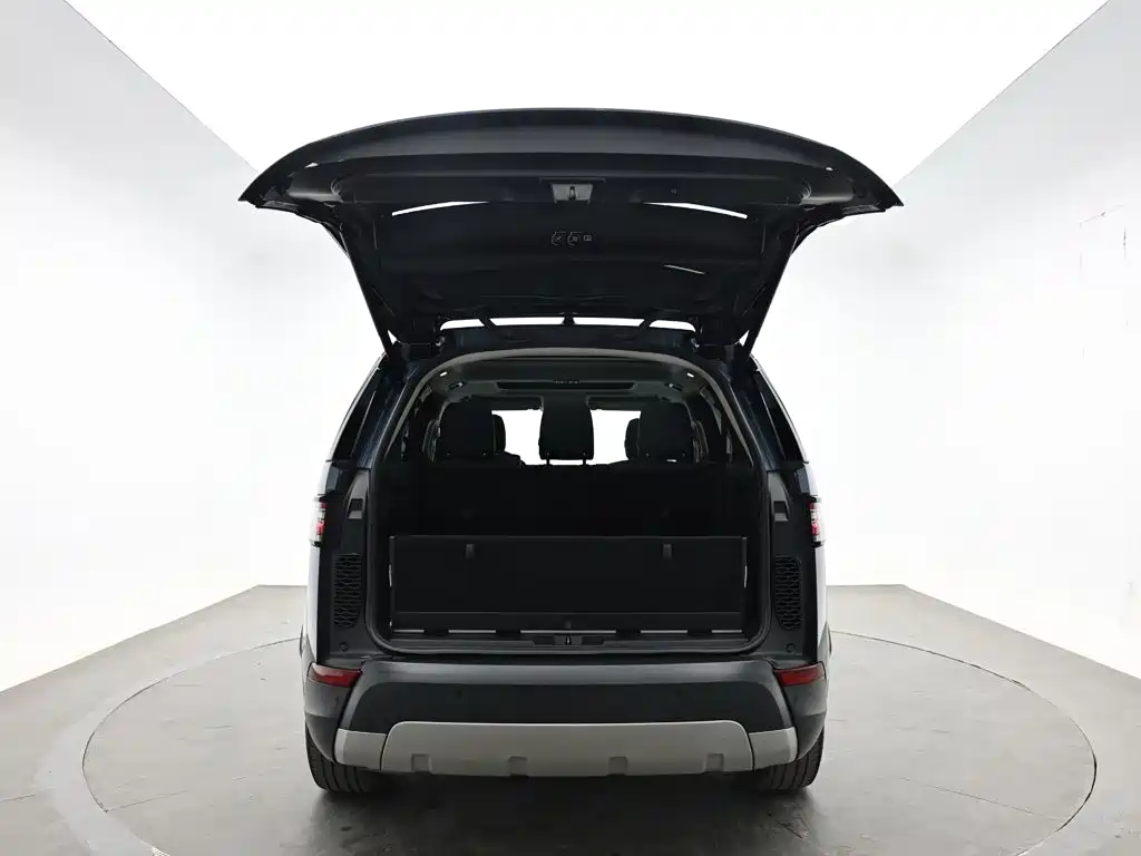 Land Rover Discovery — миниатюра 7
