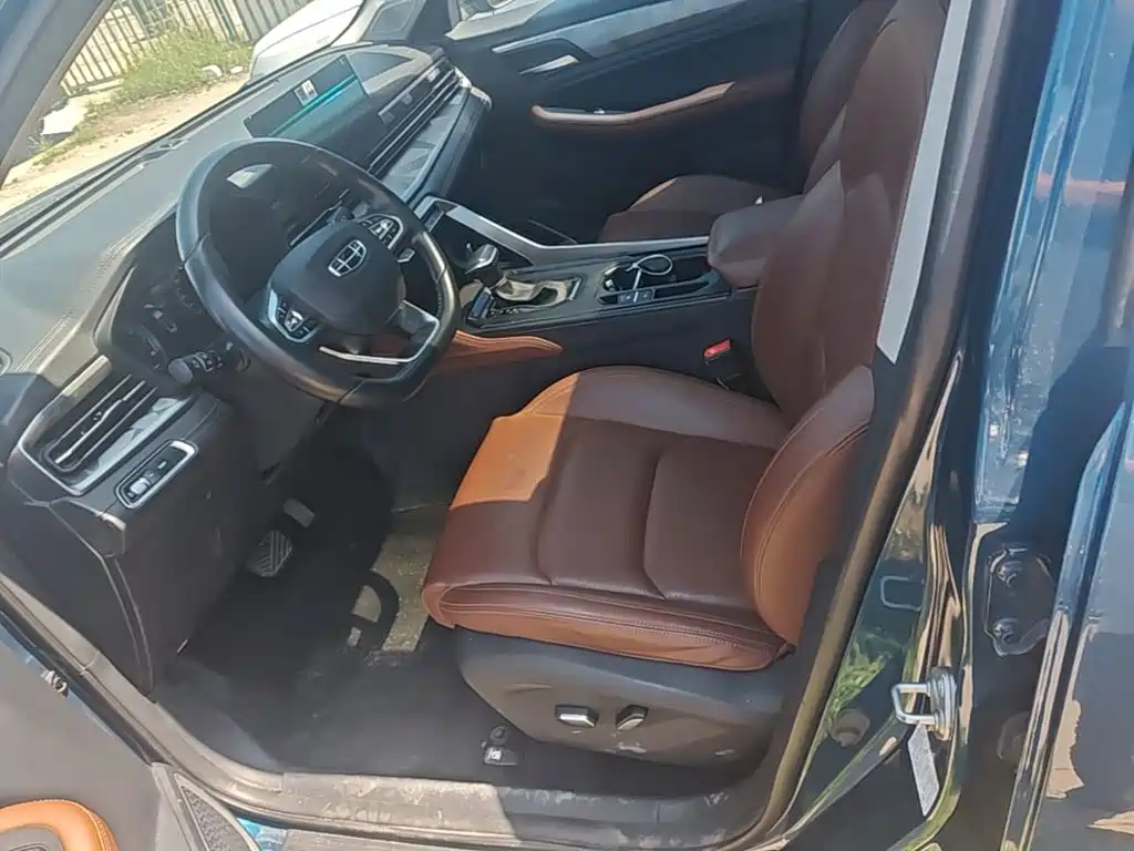 Geely Vision X6 — миниатюра 15