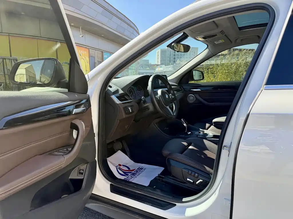 BMW X1 — миниатюра 6