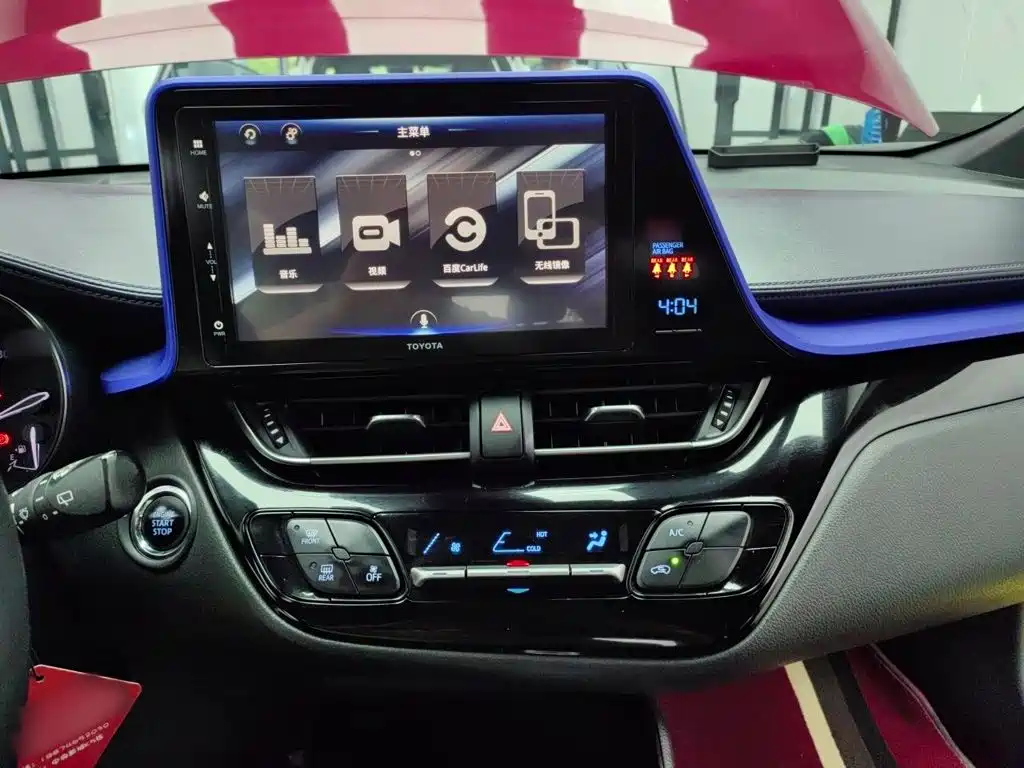 Toyota IZOA — миниатюра 6