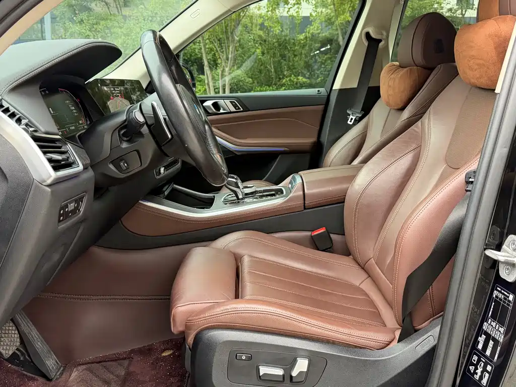 BMW X5 (Import) — миниатюра 7