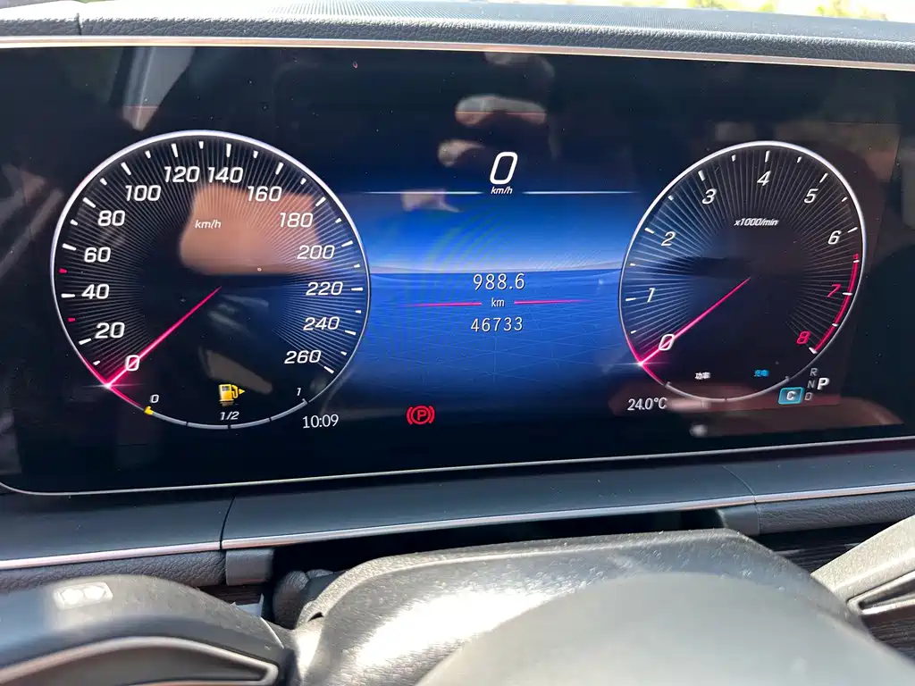 Mercedes-Benz GLE (Import) — миниатюра 7