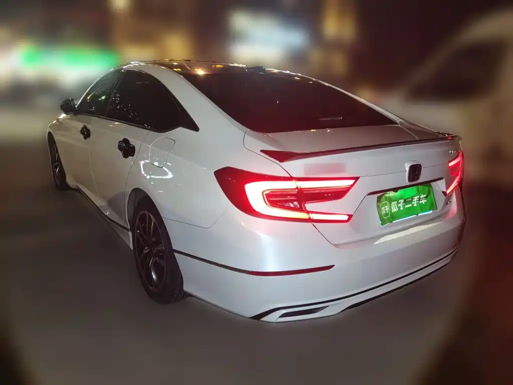 Honda Accord — миниатюра 4