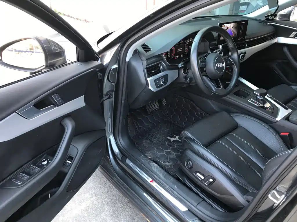 Audi A4L — миниатюра 5