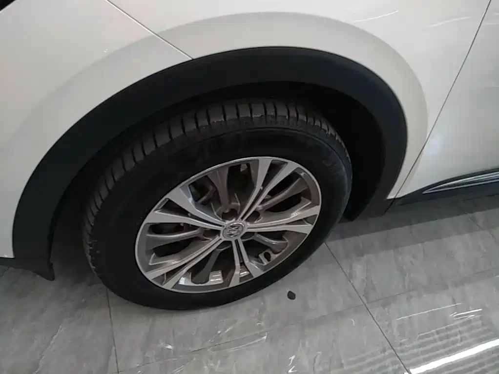 Buick Envision Plus — миниатюра 23