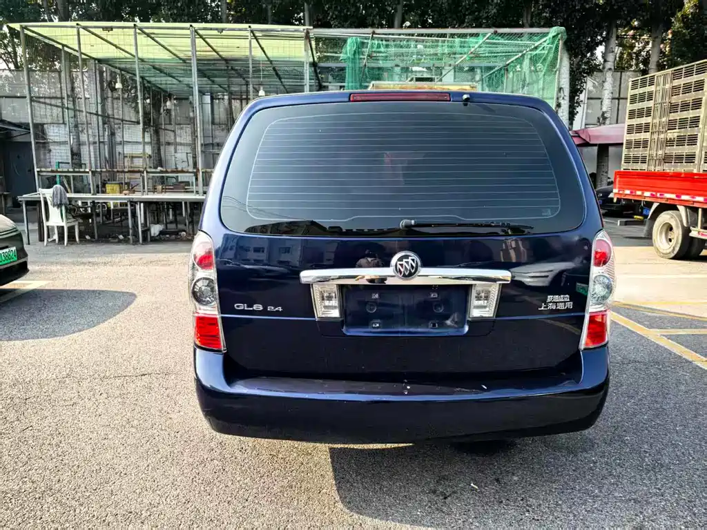 Buick GL8 — миниатюра 4