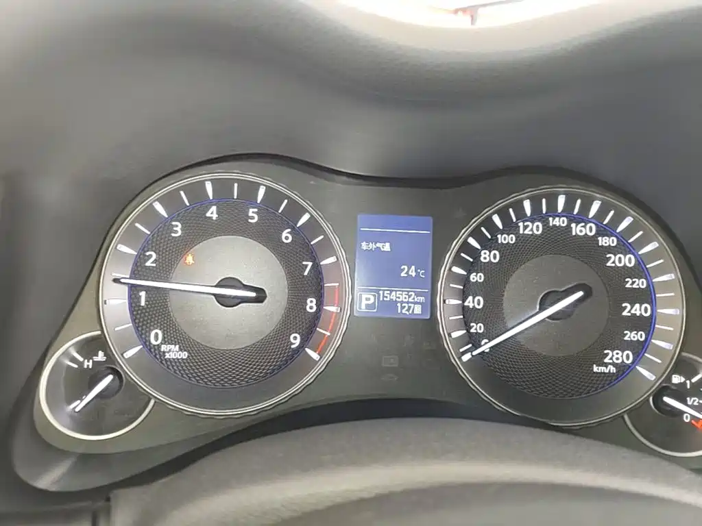 Infiniti Q70 — миниатюра 12