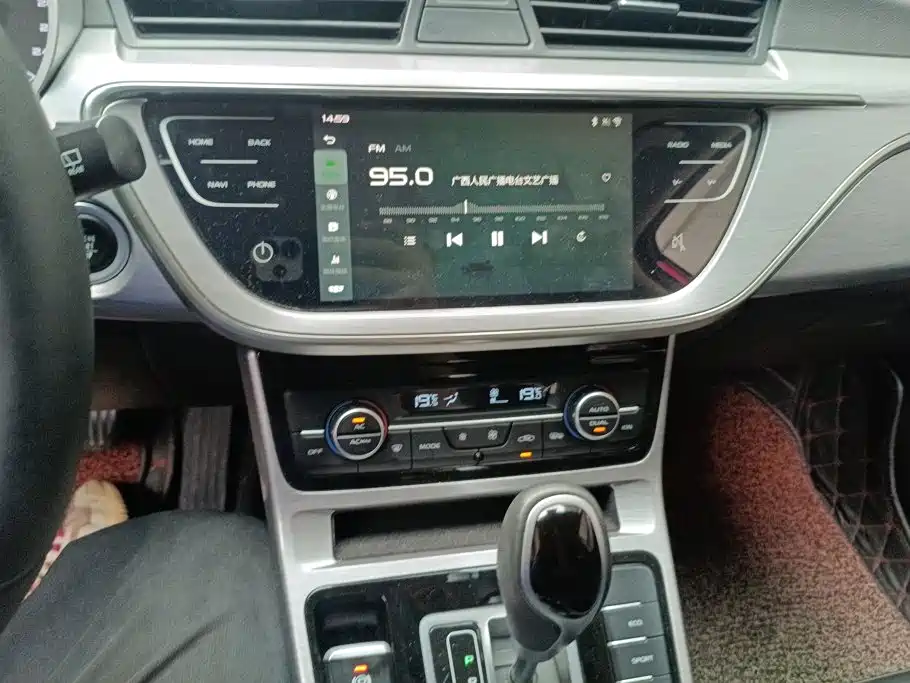 Geely Emgrand GS — миниатюра 16