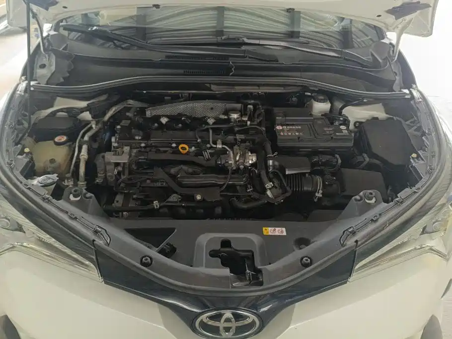 Toyota IZOA — миниатюра 10