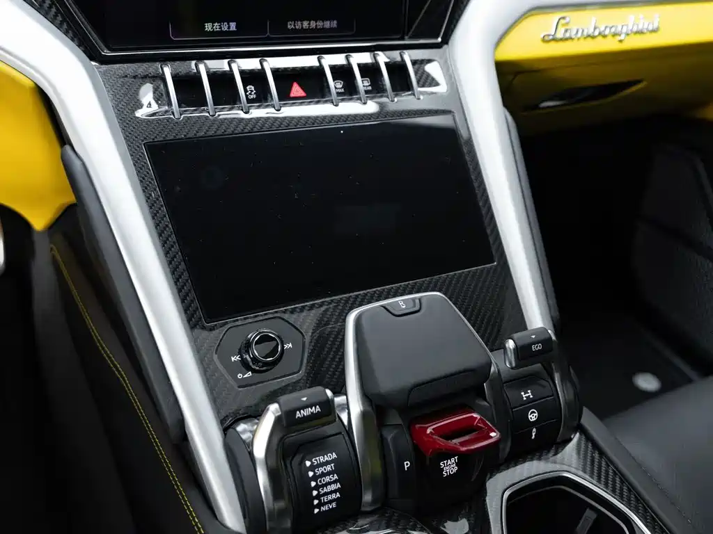 Lamborghini Urus — миниатюра 8