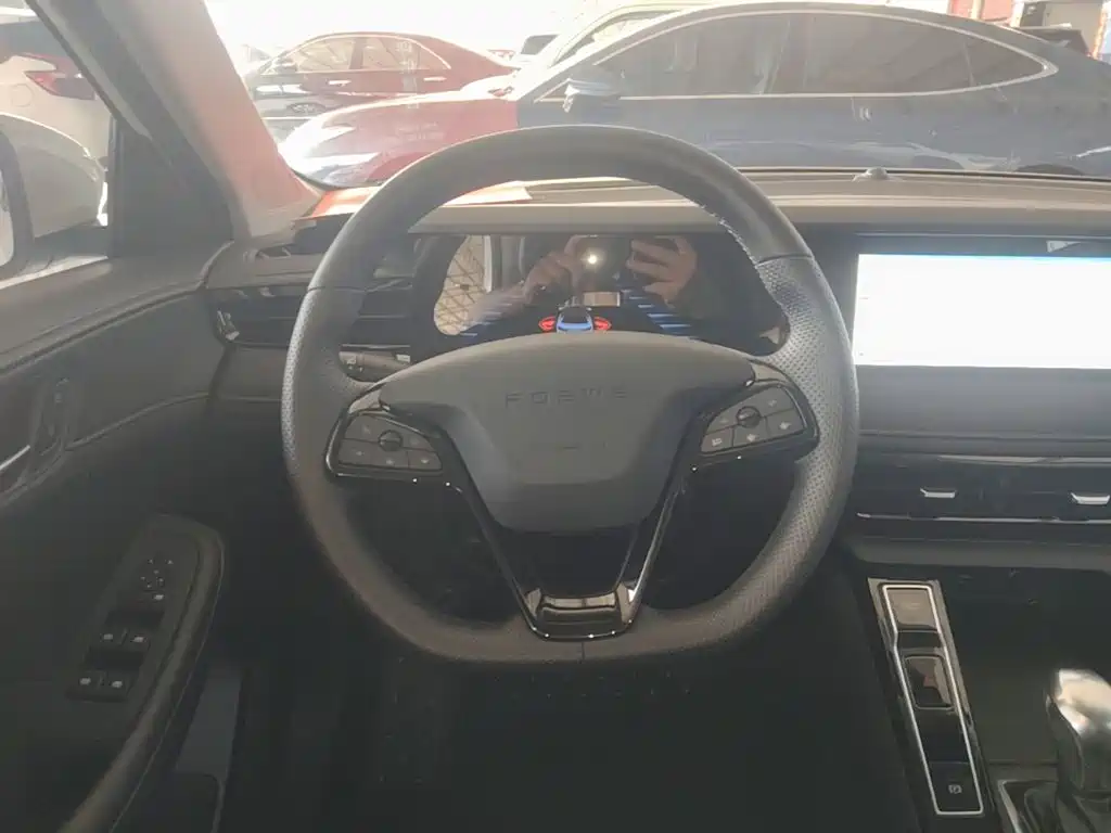 Roewe i5 — миниатюра 11
