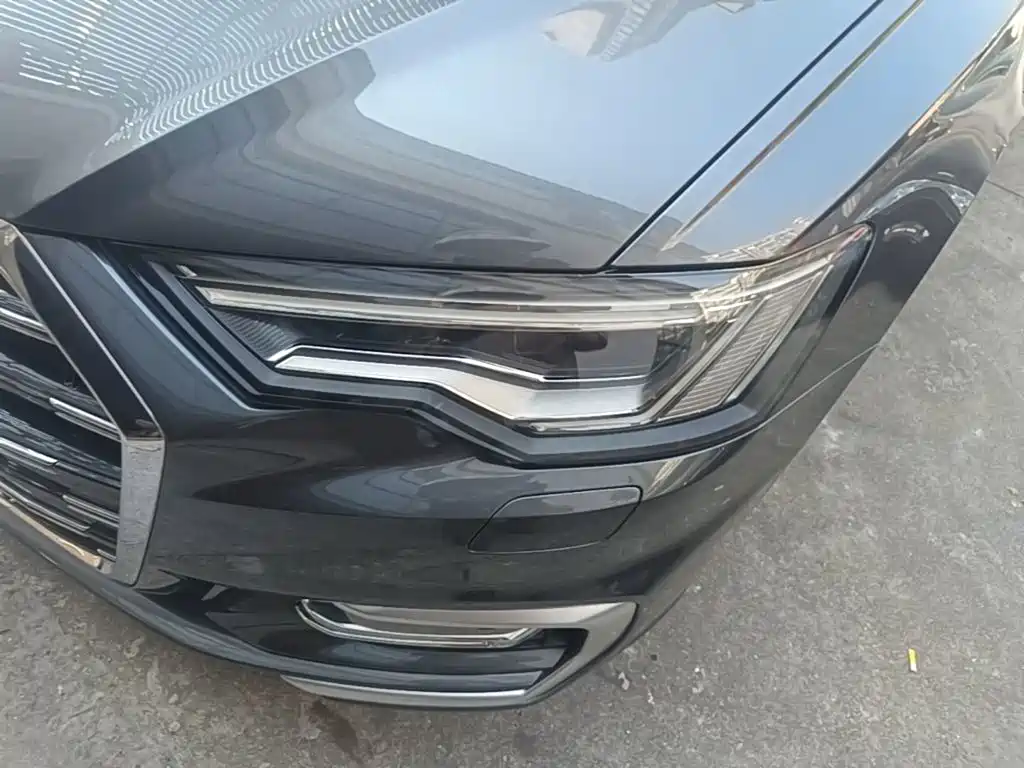 Audi A6L — миниатюра 24