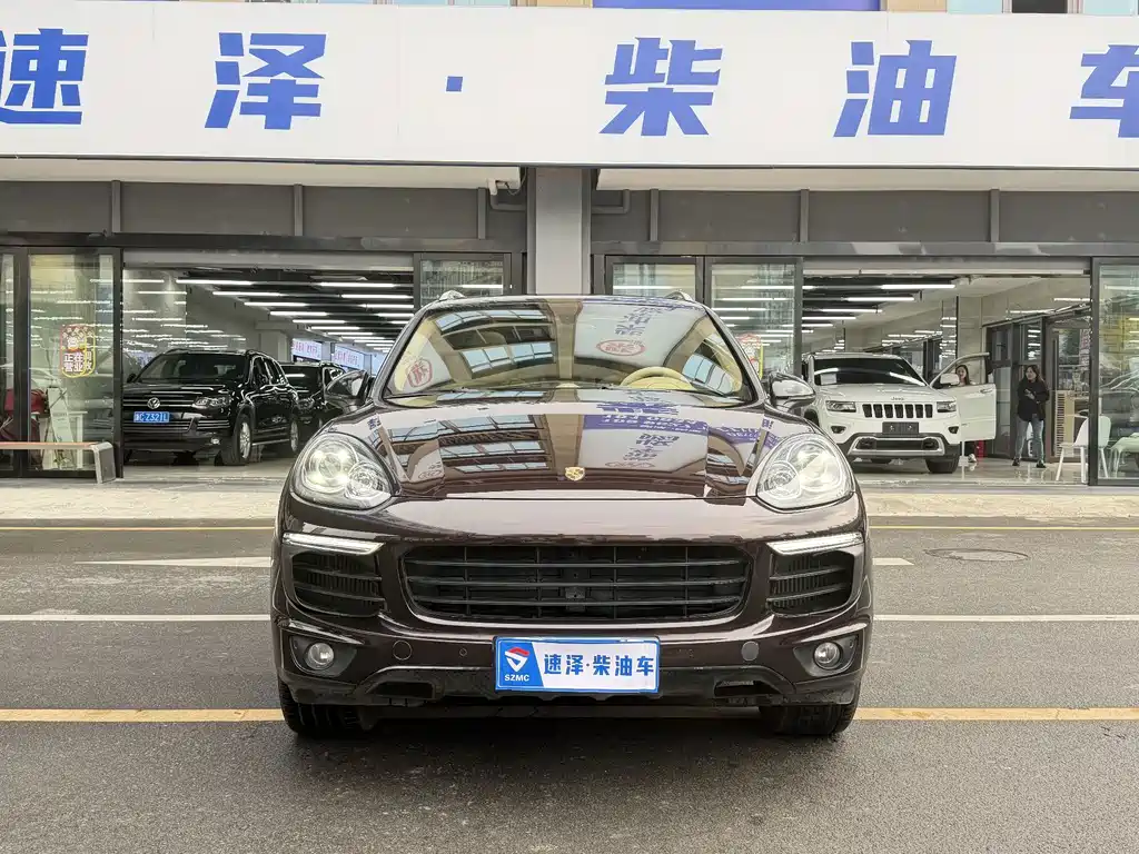 Porsche Cayenne — миниатюра 2
