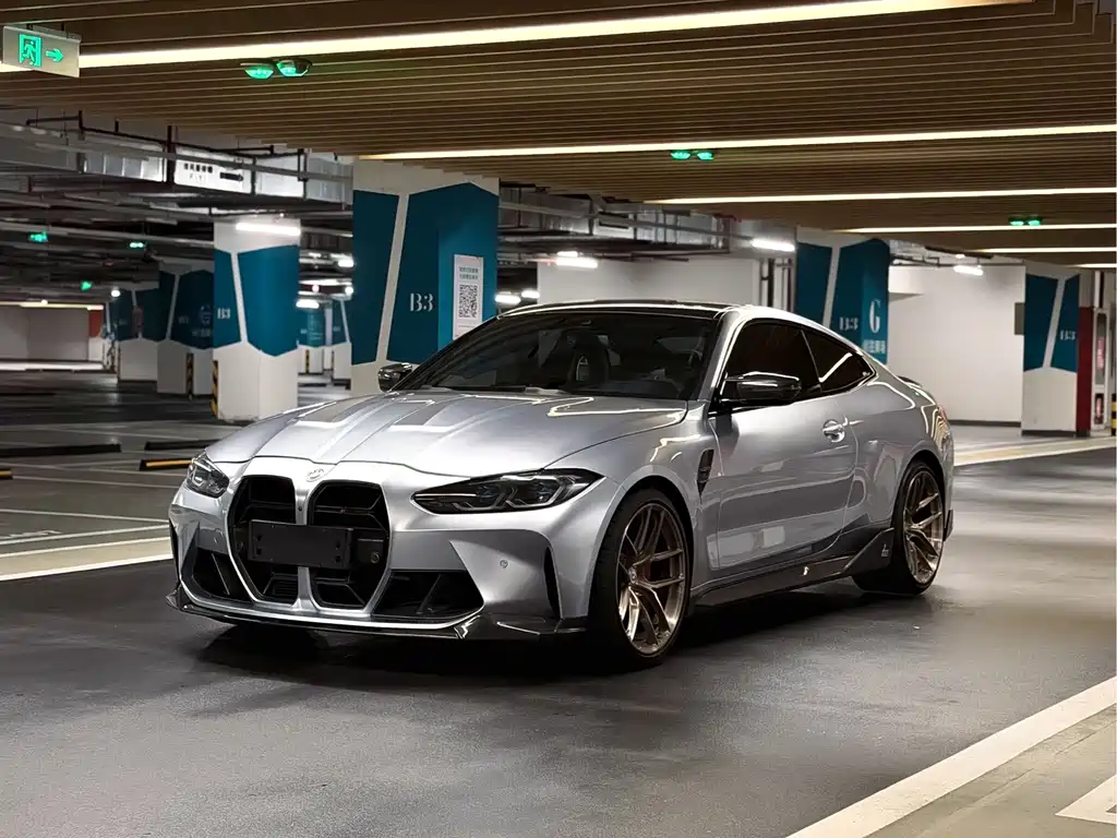 BMW M4 2022