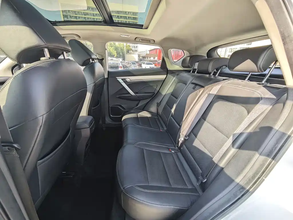 GEELY AUTOMOBILE BINYUE