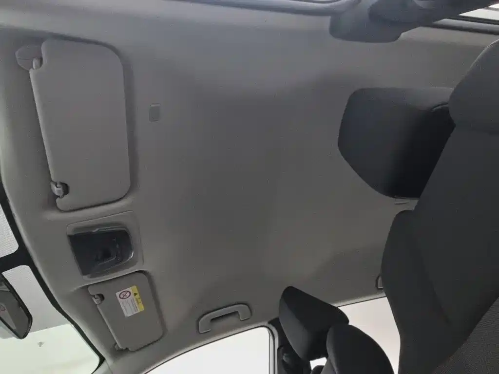 Toyota Frontlander — миниатюра 14