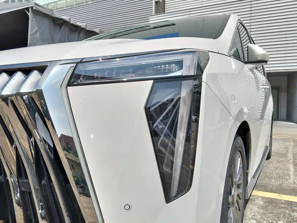 GAC Motor Trumpchi M8 — миниатюра 9