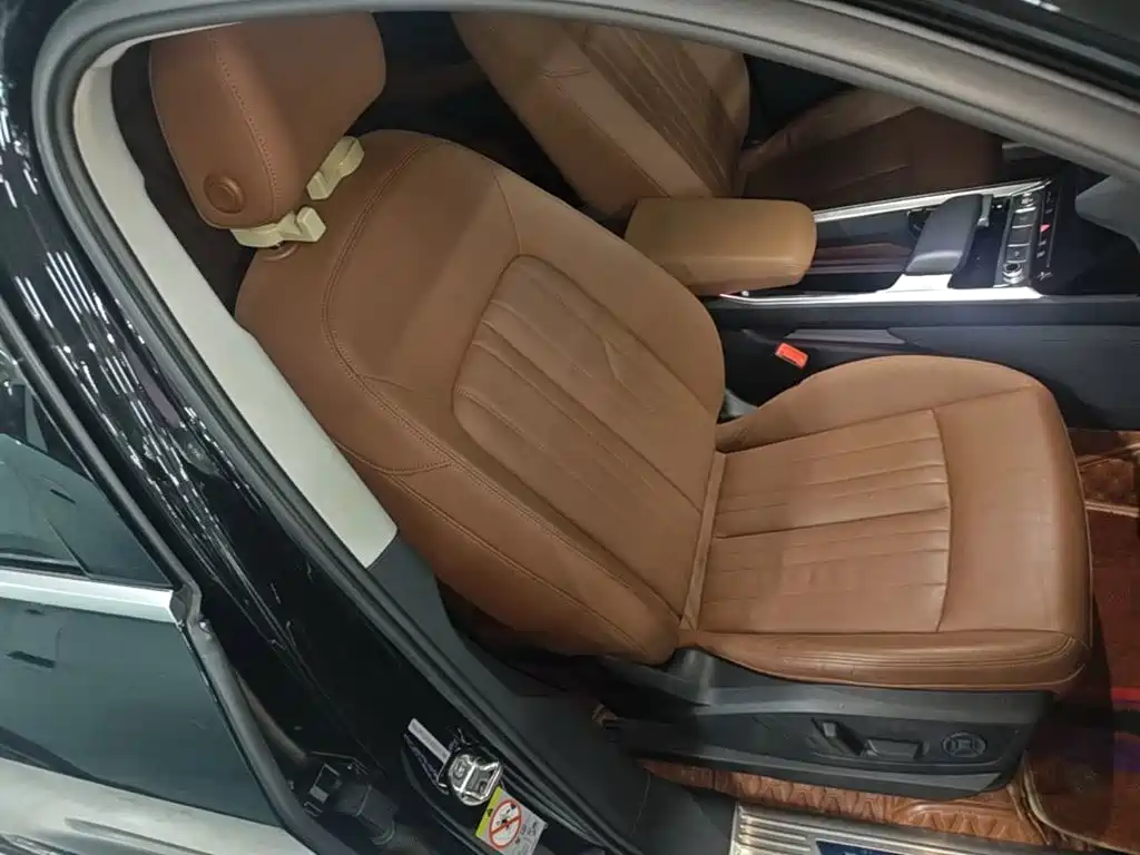 Audi e-tron (Import) — миниатюра 25