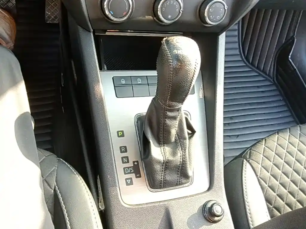 Skoda Octavia — миниатюра 14