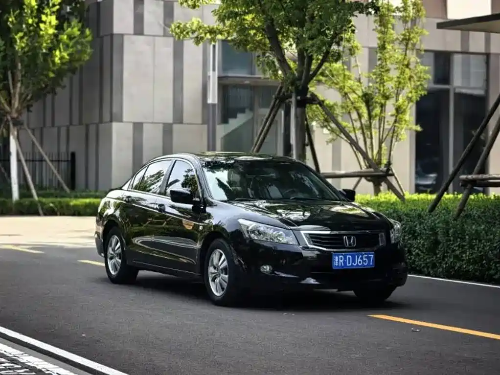Honda Accord — миниатюра 3