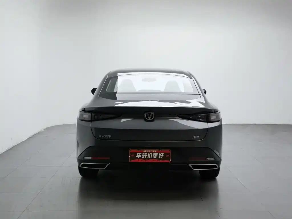Changan Eado — миниатюра 4