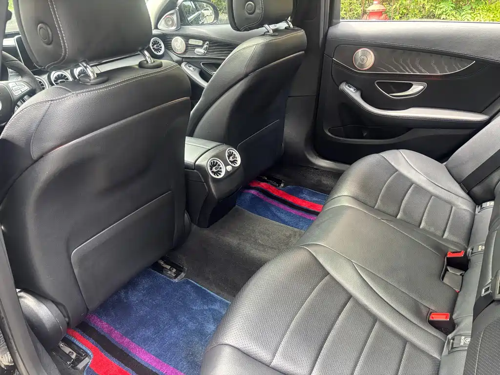 Mercedes-Benz C-Class — миниатюра 16