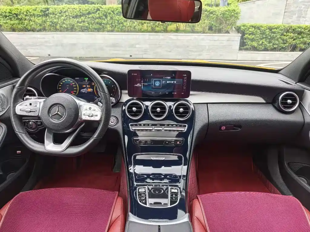 Mercedes-Benz C-Class — миниатюра 6