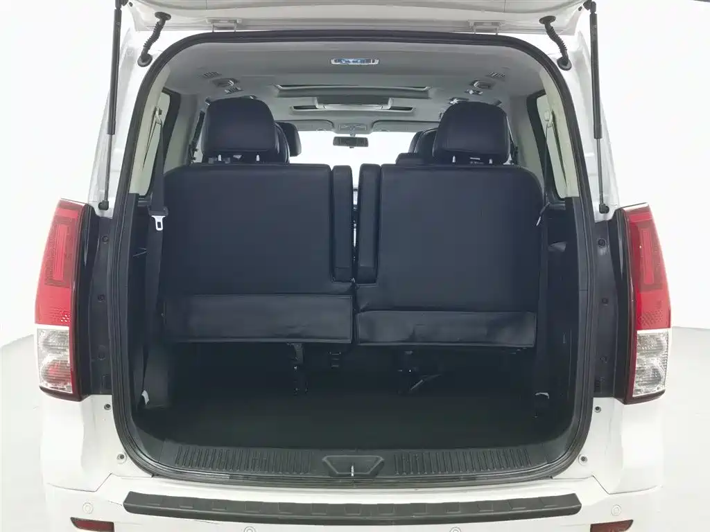 DONGFENG POPULAR CM7