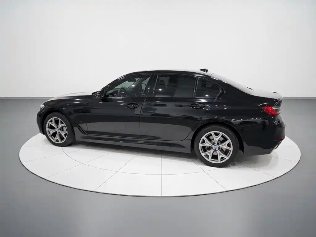 BMW i3 — миниатюра 26