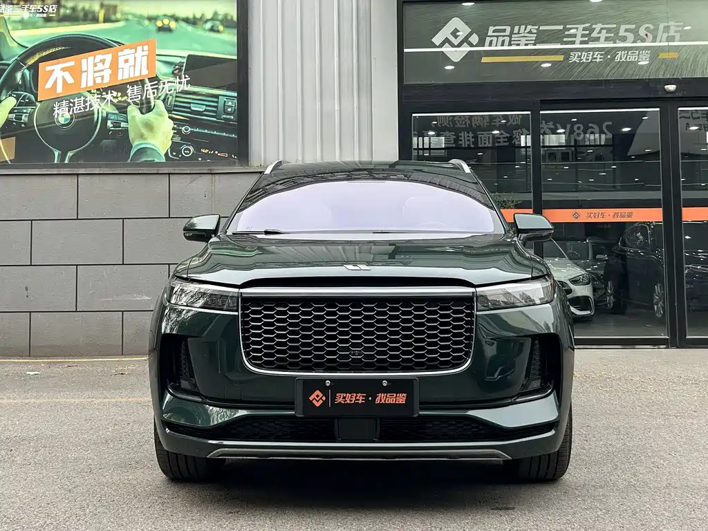 Li Auto Li ONE - фото 3