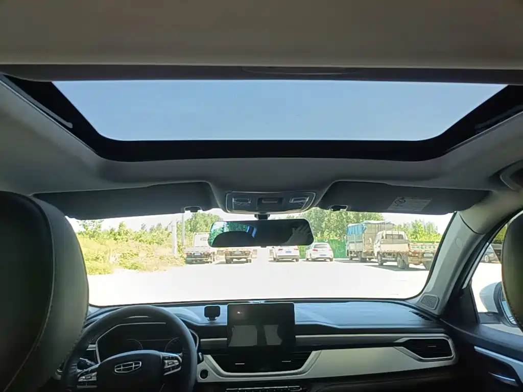 Geely Vision X6 — миниатюра 18