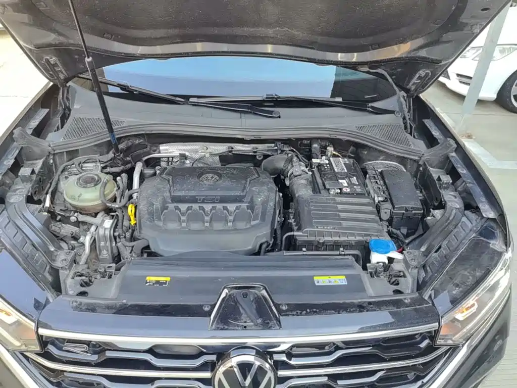 Volkswagen X — миниатюра 20